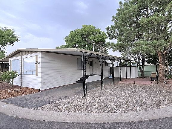 Huge corner lot