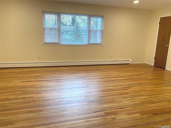 5th image of 69 Inwood Rd Floor 2