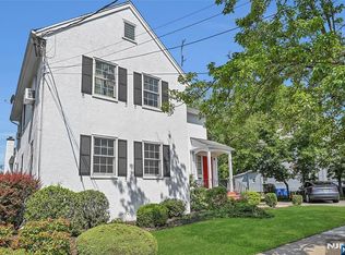 11 George St, Tenafly, NJ 07670