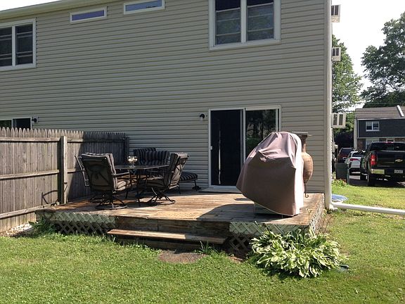 Deck off the kitchen