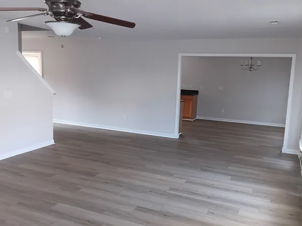 840 Willow Bay Dr, Fuquay Varina, NC 27526