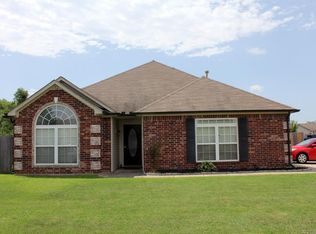 12002 E 114th Pl N, Collinsville, OK 74021