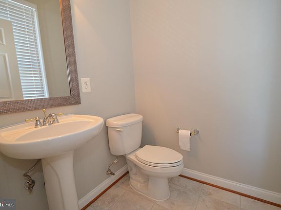 3rd image of 9422 Lakeland Fells Ln