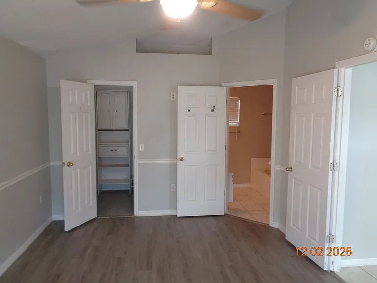 2610 Groveland Ave — Photo 11