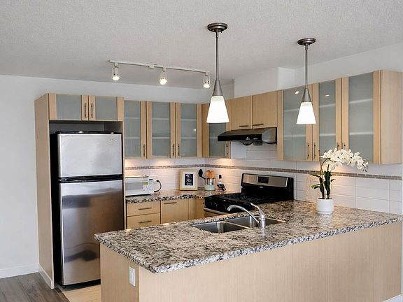 4th image of 7888 Saba Rd #1207