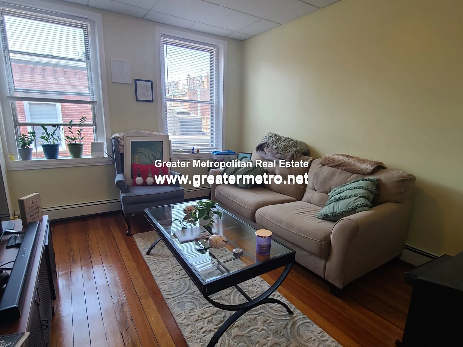 1 bed, 450 sqft, $2,400 — Photo 1