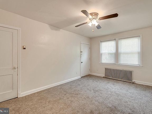 4th image of 463 Orange St SE