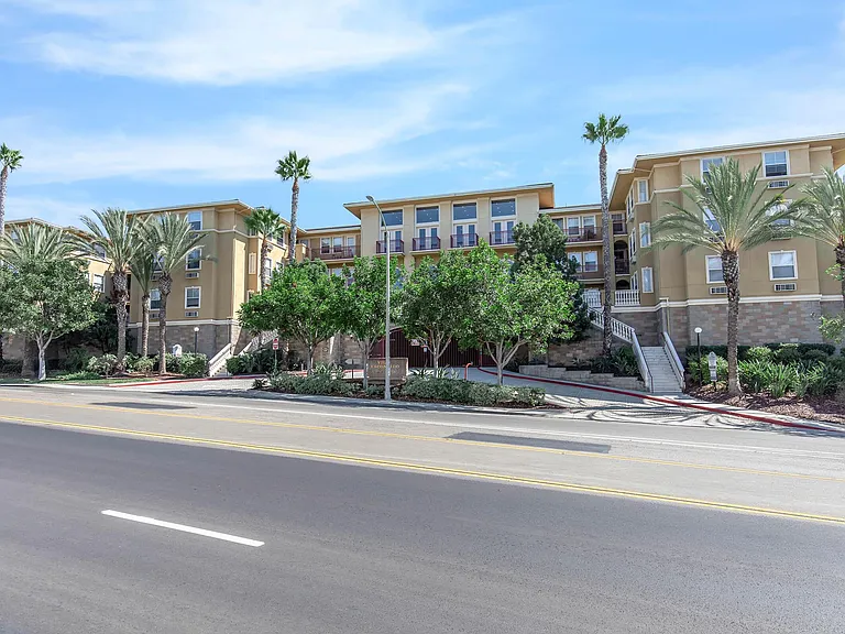 Villa Escondido - 55+ Senior Apartments — Photo 8