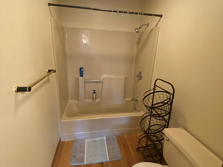 205 Woodside Dr — Photo 6