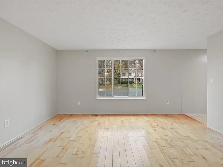 8463 Monarch Ct — Photo 18