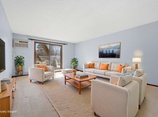 11160 Anderson Lakes Pkwy APT 115, Eden Prairie, MN 55344