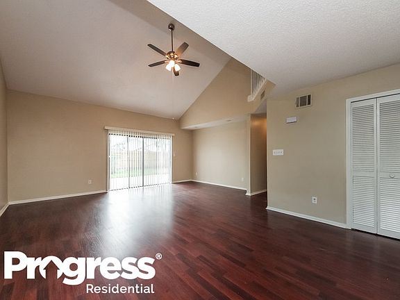 5th image of 3034 Woolridge Dr