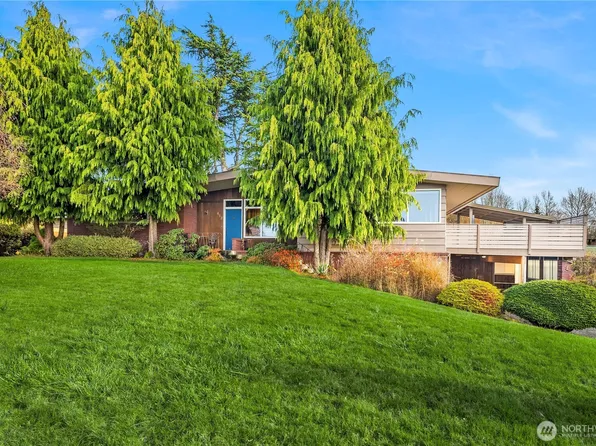 452 11th Street, Blaine, WA 98230