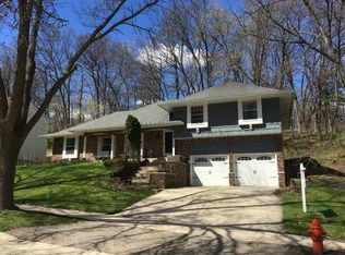 1735 Walden Ln SW, Rochester, MN 55902