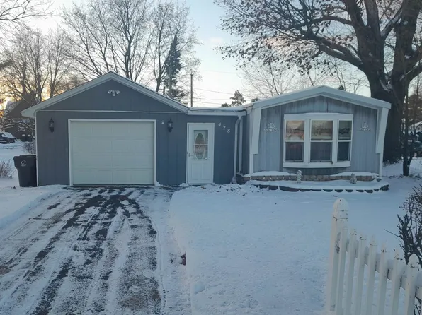 428 Laing St, Redgranite, WI 54970