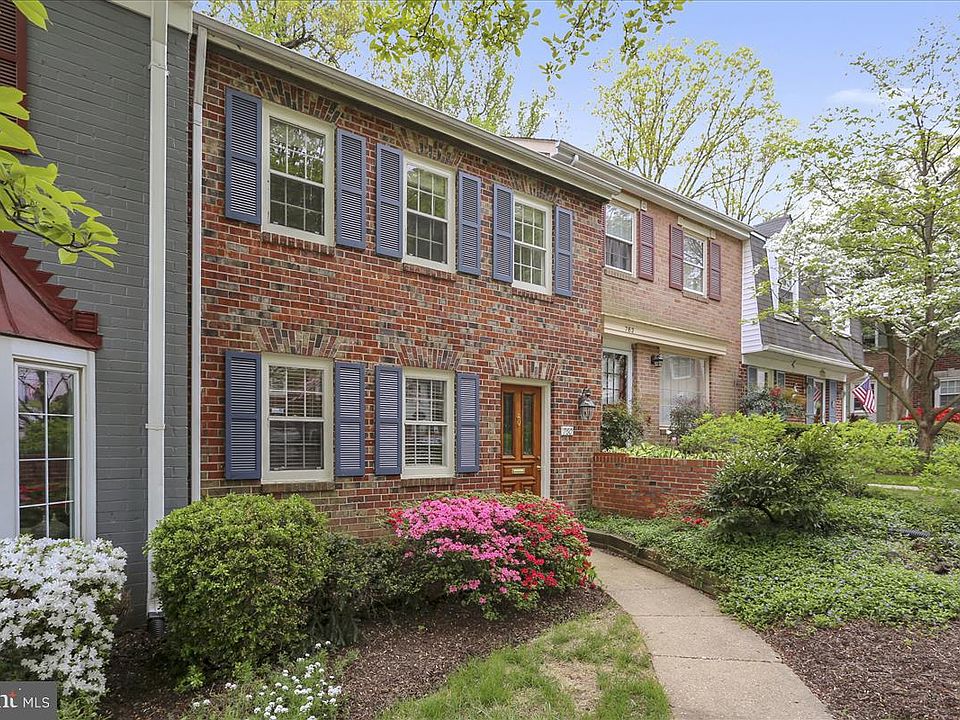1st image of 760 Azalea Dr