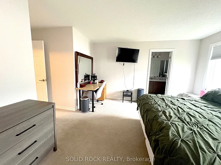 719 Derreen Ave — Photo 30