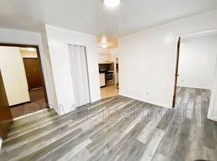 932 Penn Ave APT 6, Turtle Creek, PA 15145