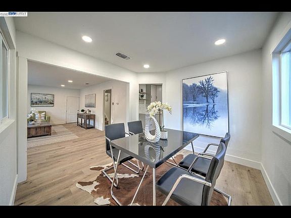 3rd image of 6177 Bernhard Ave