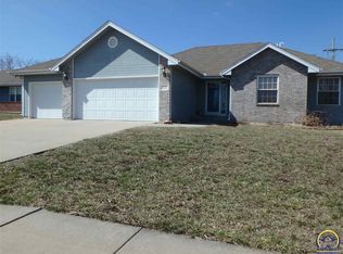 4115 SW Moundview Dr, Topeka, KS 66610