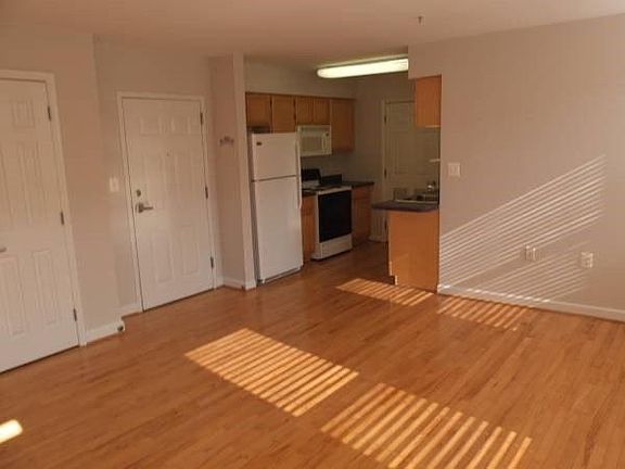 Living/kitchen