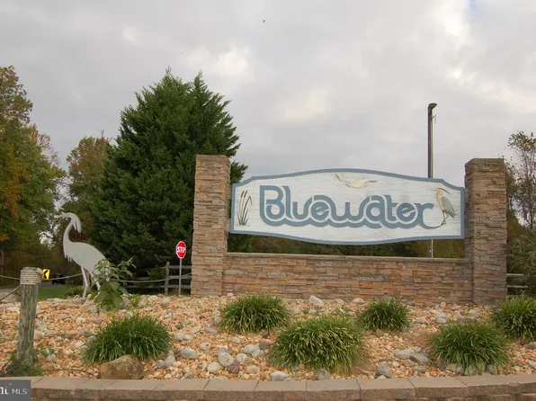 S Bluewater Blvd, Mineral, VA 23117