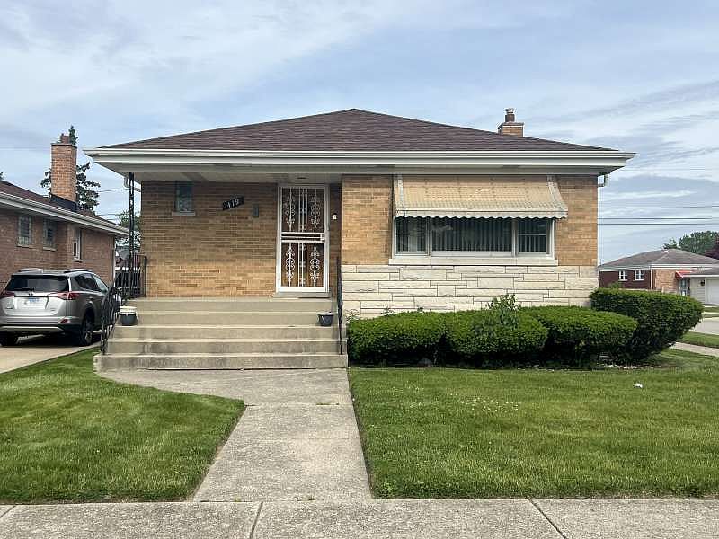 1st image of 419 Luella Ave