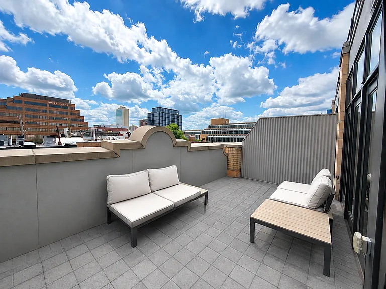 Exhibit A2 Apartments — Photo 3