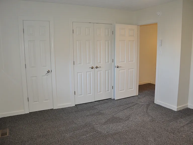 331 S Burns Ave #D — Photo 8