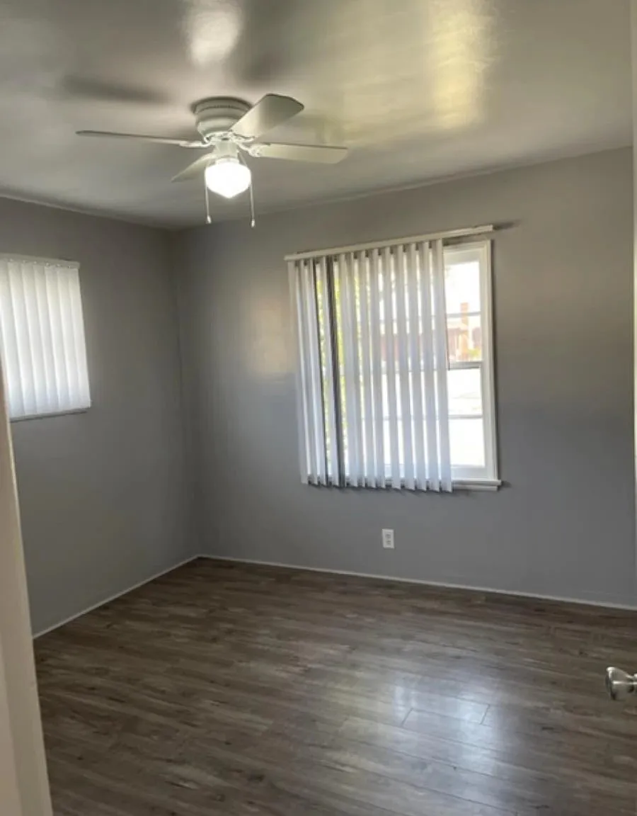 4 bed, 1.0 bath, $4,000 — Photo 3