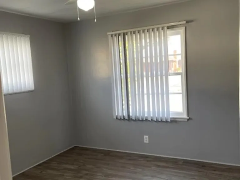 15311 Woodruff Pl #15315 — Photo 3