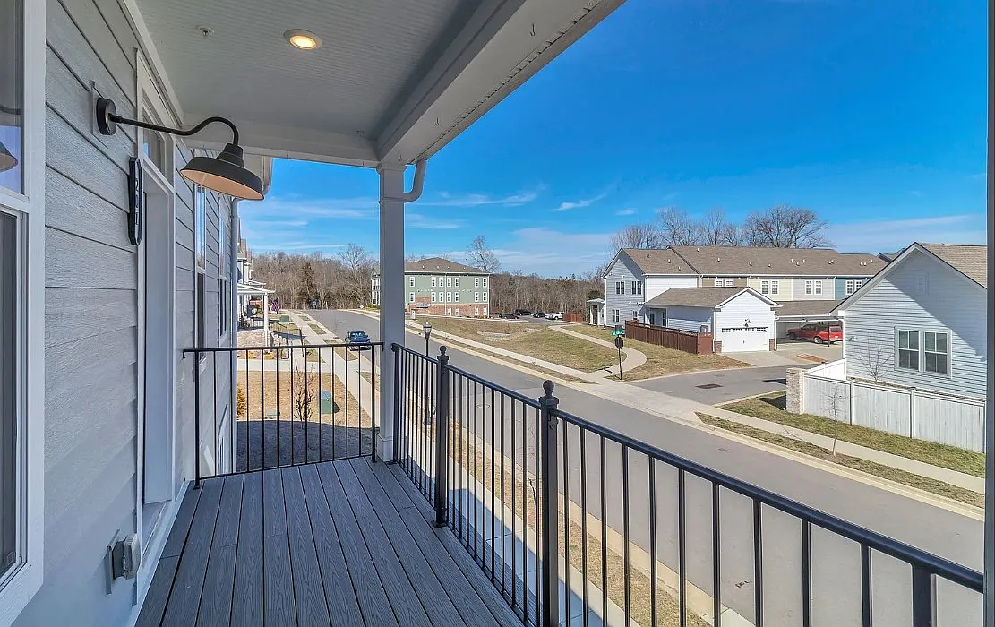 2 bed, 1156 sqft, $2,200 — Photo 3