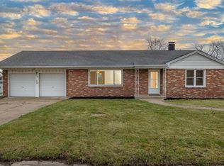 202 Cherry St, Wright City, MO 63390