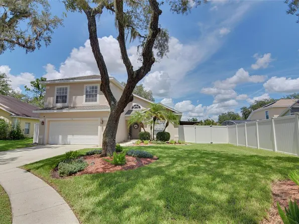 110 Pinewood Ct, Davenport, FL 33896