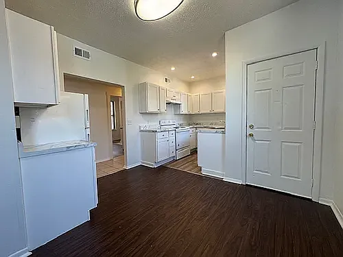 North Oakland Properties — Photo 32