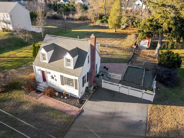 13 Depot St, North Attleboro, MA 02760