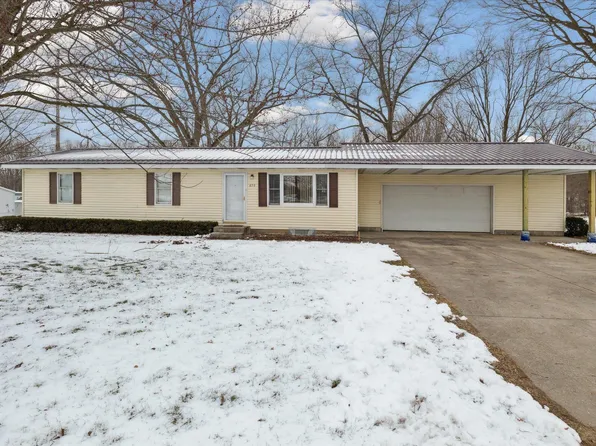 825 W Wilden Ave, Goshen, IN 46528