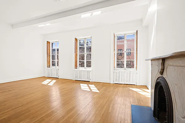 Rented by Compass | media 2