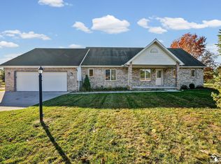 1905 W Smith Rd, Temperance, MI 48182