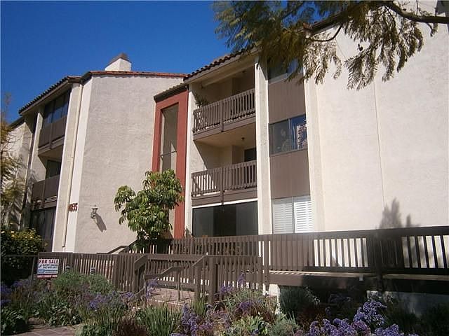 1st image of 4835 E Anaheim St APT 318