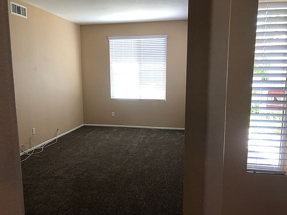 2nd image of 15 Newburn Ct