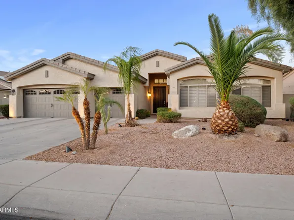 686 E VERMONT Drive, Gilbert, AZ 85295