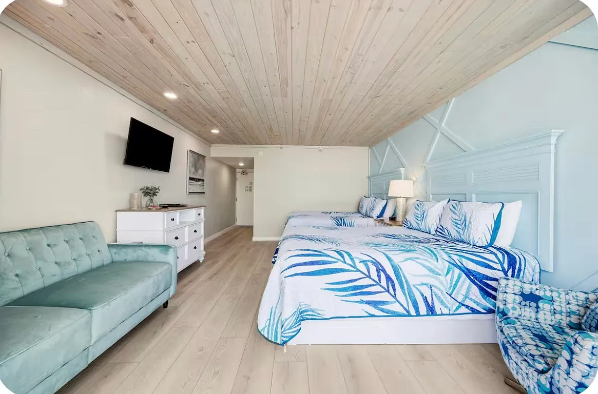 Studio, 350 sqft, $1,300 — Photo 4