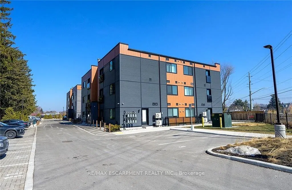 2 bed, $2,100 — Photo 2
