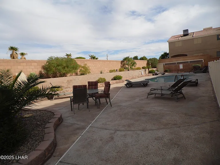 3470 Kearsage Dr #E102 — Photo 48