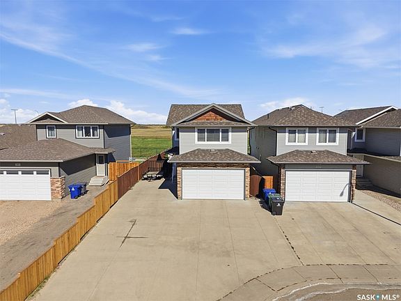 2nd image of 378 Coad Manor