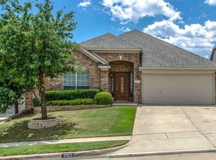 9913 Delamere Dr, Fort Worth, TX 76244