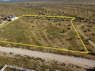 18725 Panamint Trl, Helendale, CA 92342