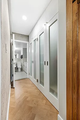 Sold by Compass | media 18