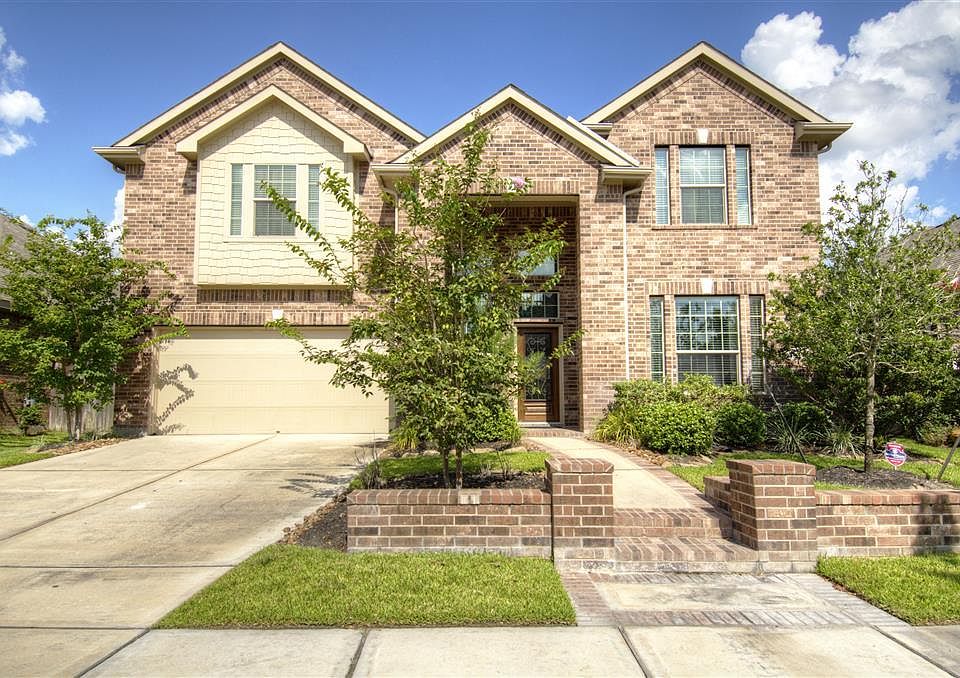 1st image of 12118 Coldwater Cove Ln